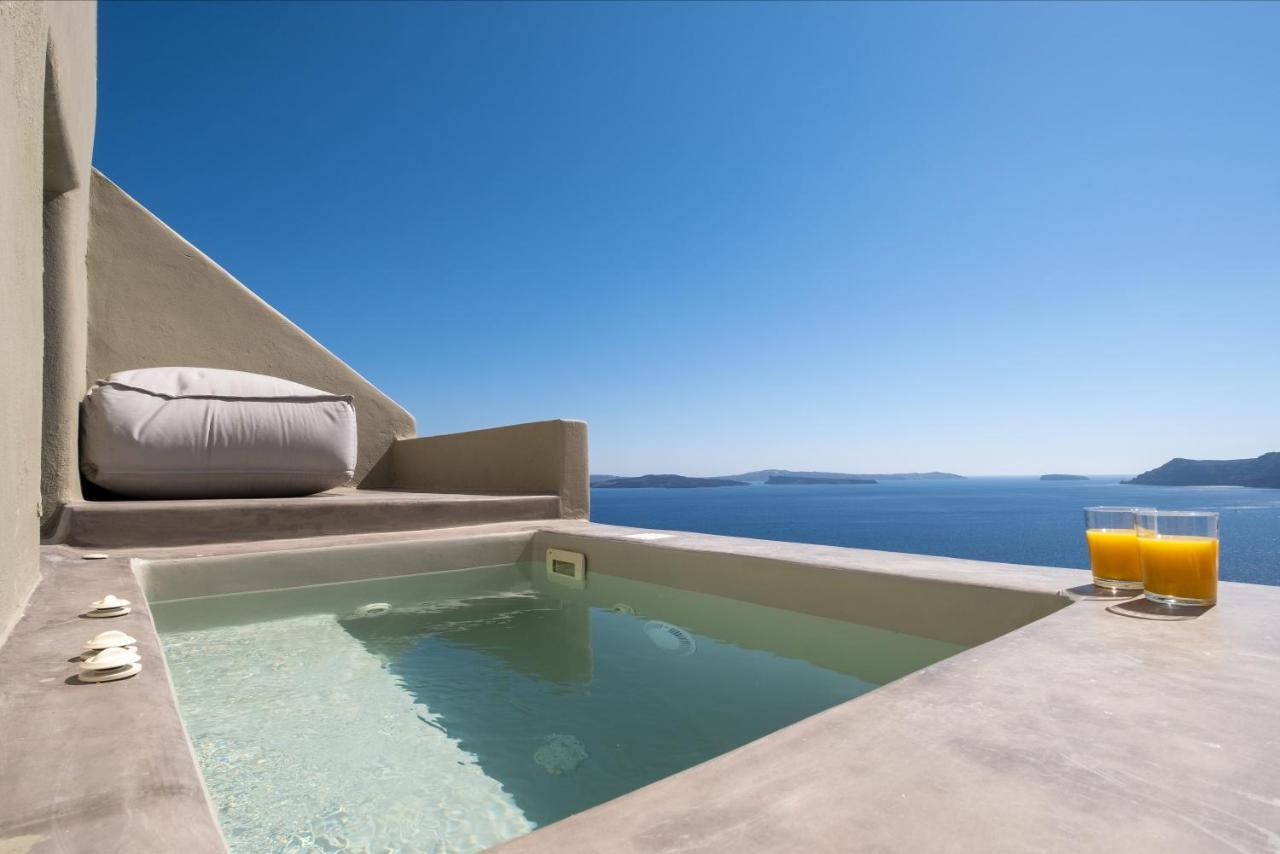 Santoroia Luxury Suites By Caldera Houses ภายนอก รูปภาพ