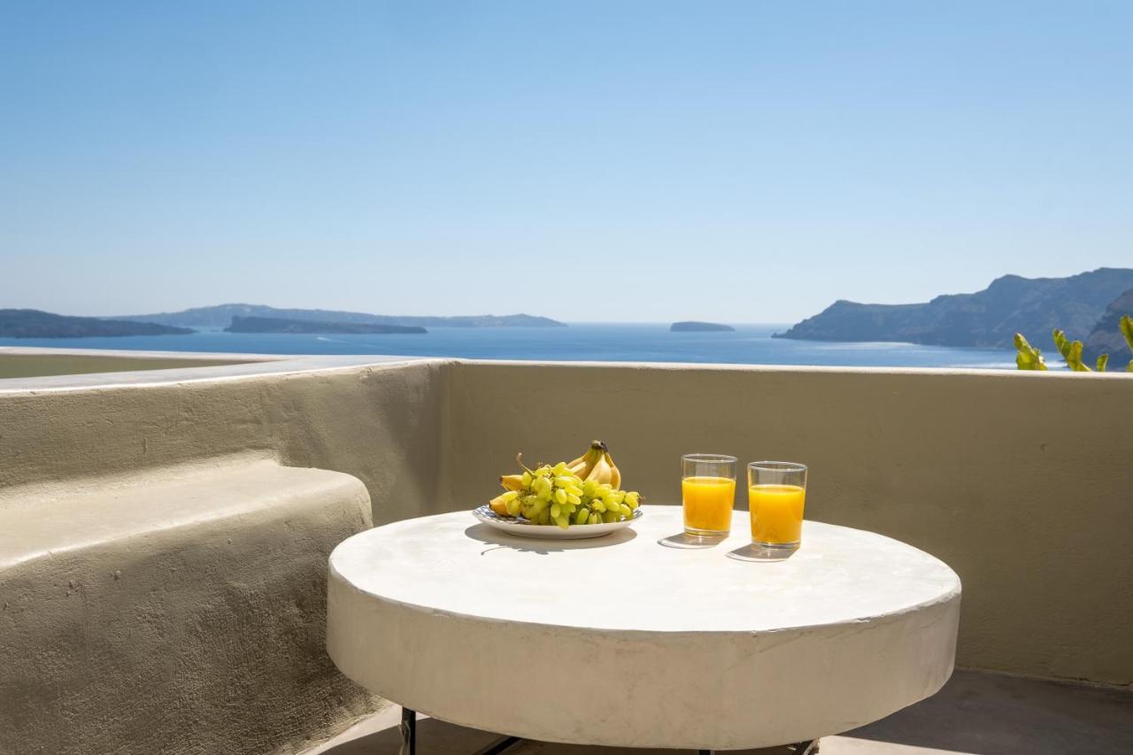 Santoroia Luxury Suites By Caldera Houses ภายนอก รูปภาพ
